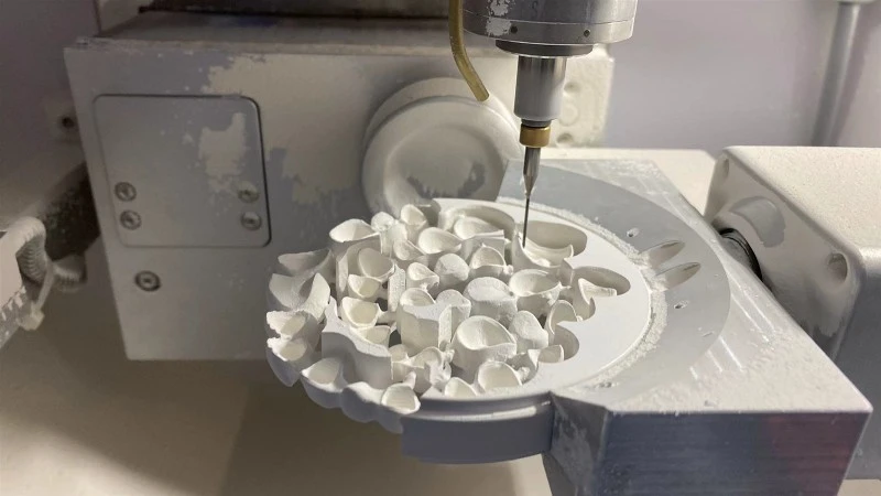 What Is Spindle Runout and Why Does It Matter in Dental Milling? What Is Spindle Runout and Why Does It Matter in Dental Milling?