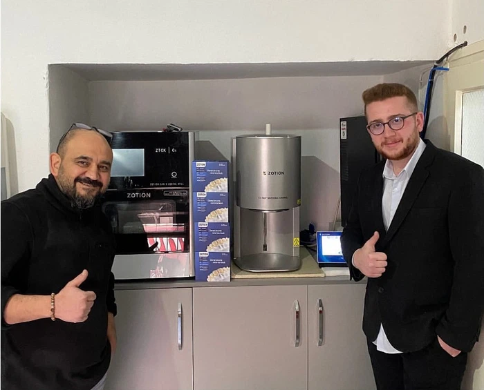 dental Fast Sintering Furnace For Zirconia Glass Ceramic Glazing CUSTOMER FEEDBACK dental Fast Sintering Furnace For Zirconia Glass Ceramic Glazing CUSTOMER FEEDBACK